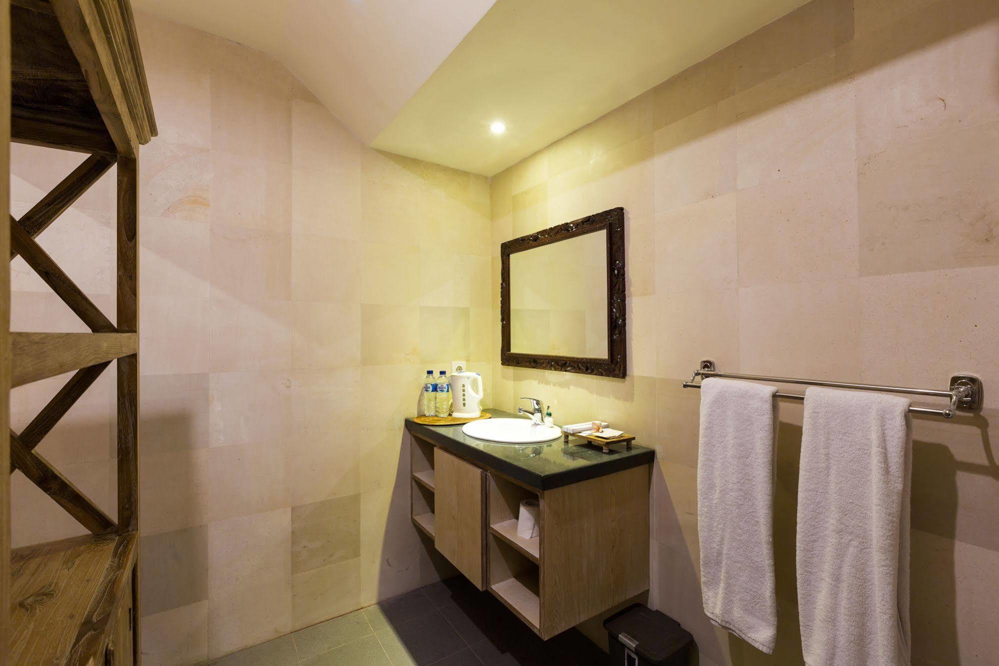 Bed and Breakfast Bale Seminyak Exterior foto