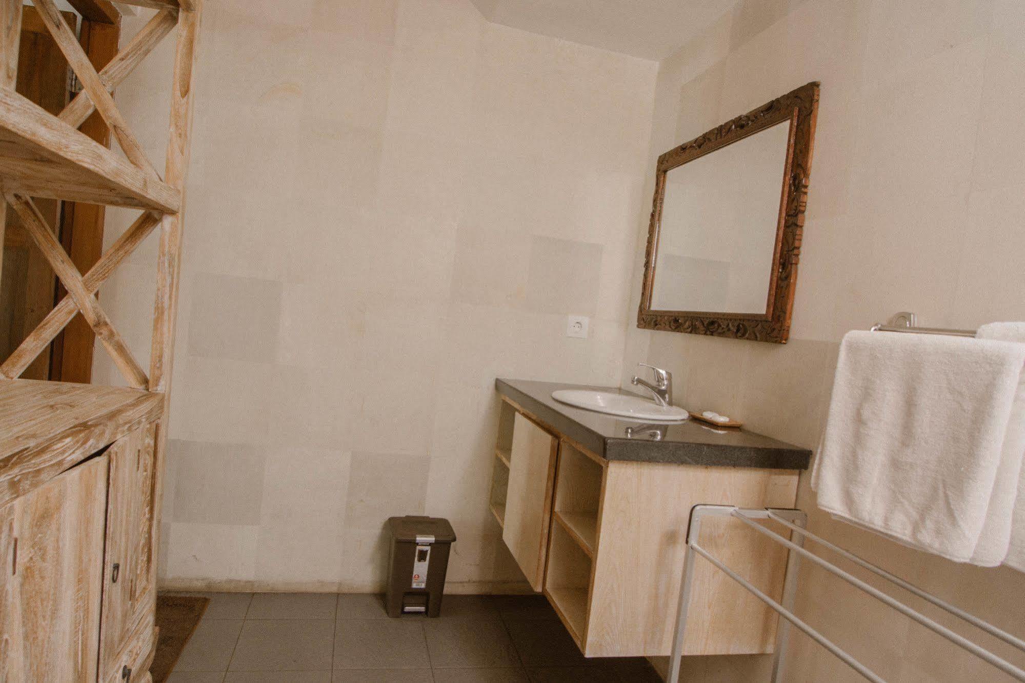 Bed and Breakfast Bale Seminyak Exterior foto
